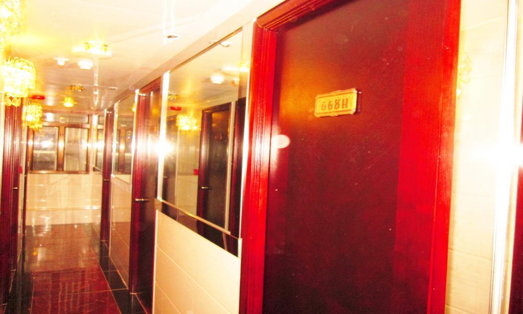 Las Vegas Guest House Hong Kong Bagian luar foto