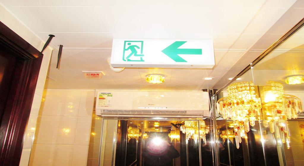 Las Vegas Guest House Hong Kong Bagian luar foto