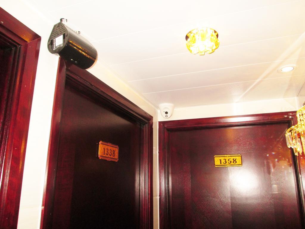 Las Vegas Guest House Hong Kong Bagian luar foto
