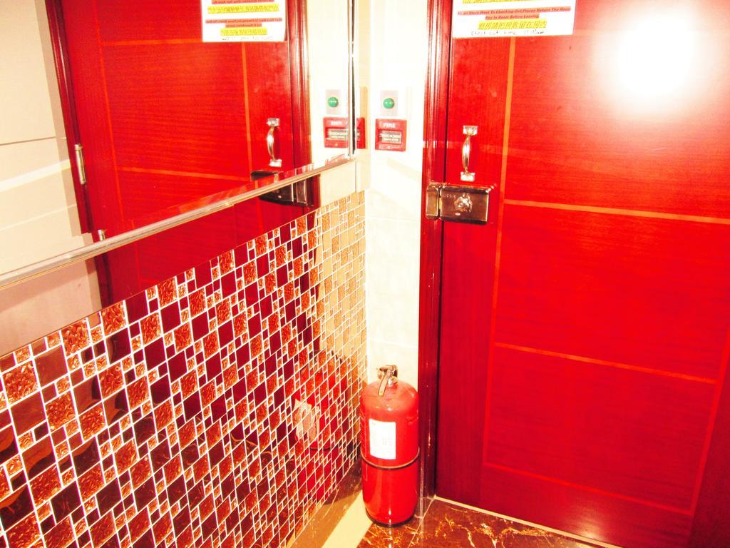 Las Vegas Guest House Hong Kong Bagian luar foto